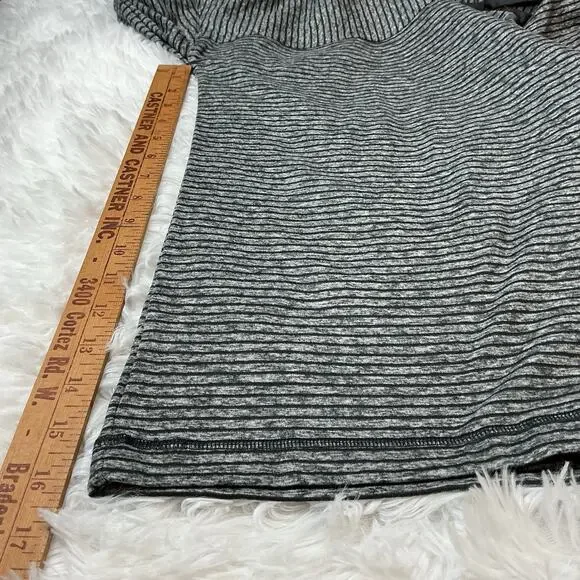 T By Talbots Petite Xl Mock Neck Women’s Pullover Sweater long sleeve nwt - Picture 4 of 9